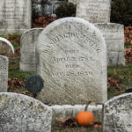 Washington Irving's gravestone in Irving family plot